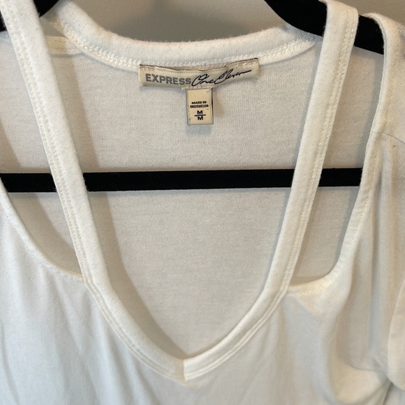 Express Top - Picture 3 of 4